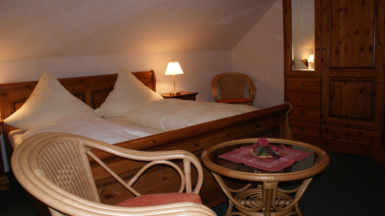 Landhotel Loenskrug Hellental Exterior photo